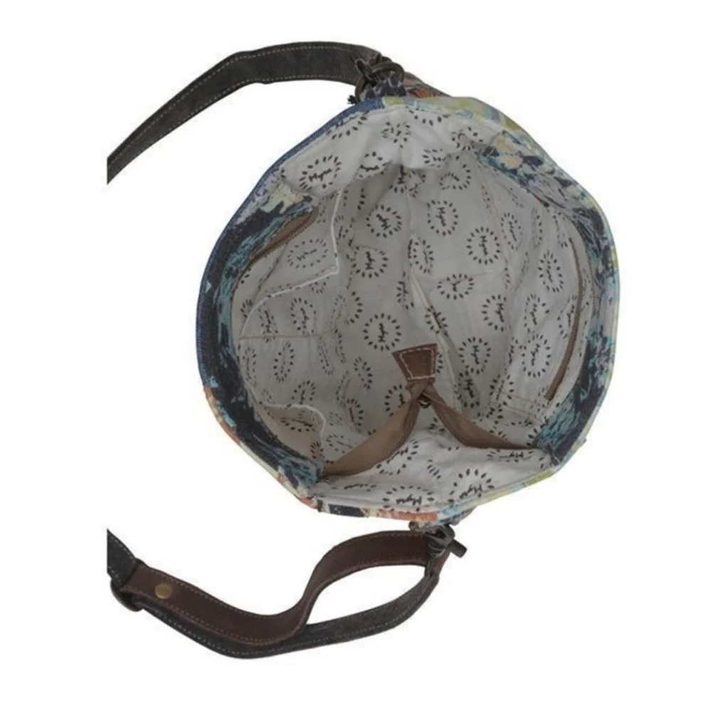 NWT Myra Shoulder Bag - Picture 4 of 7